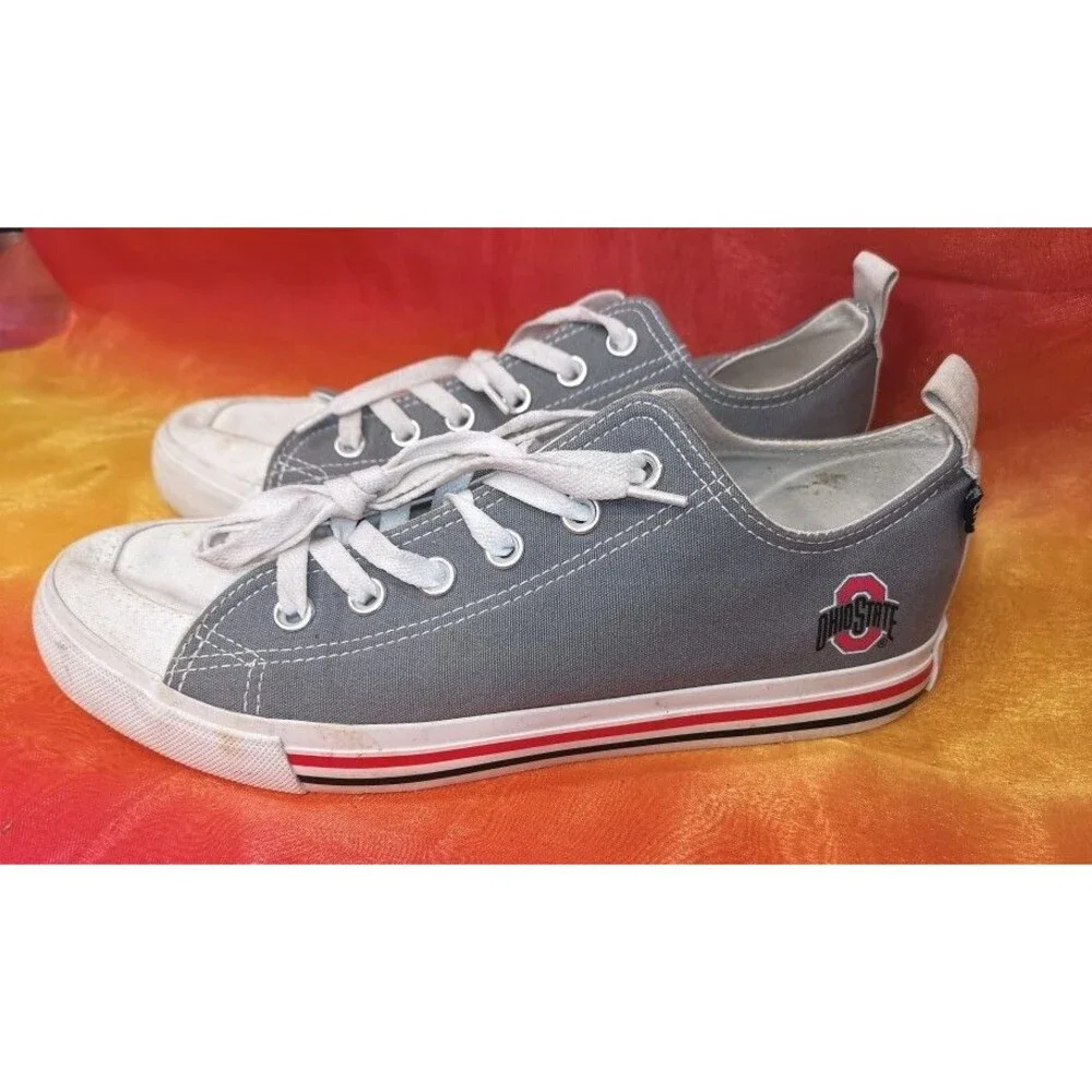 SKICKS Ohio State Low Top Gray Canvas Sneakers Men’s 7 Women’s 9
